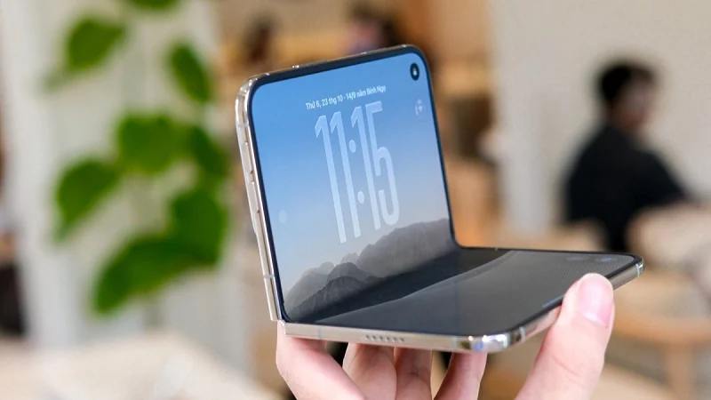 Apple hỗ trợ đổi máy cho người dùng iPhone Duo gặp lỗi nứt màn hình