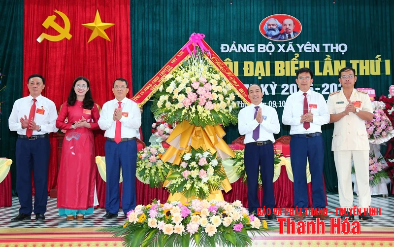 Phó Chủ tịch Thường trực HĐND tỉnh Lê Tiến Lam dự Đại hội đại biểu Đảng bộ xã Yên Thọ