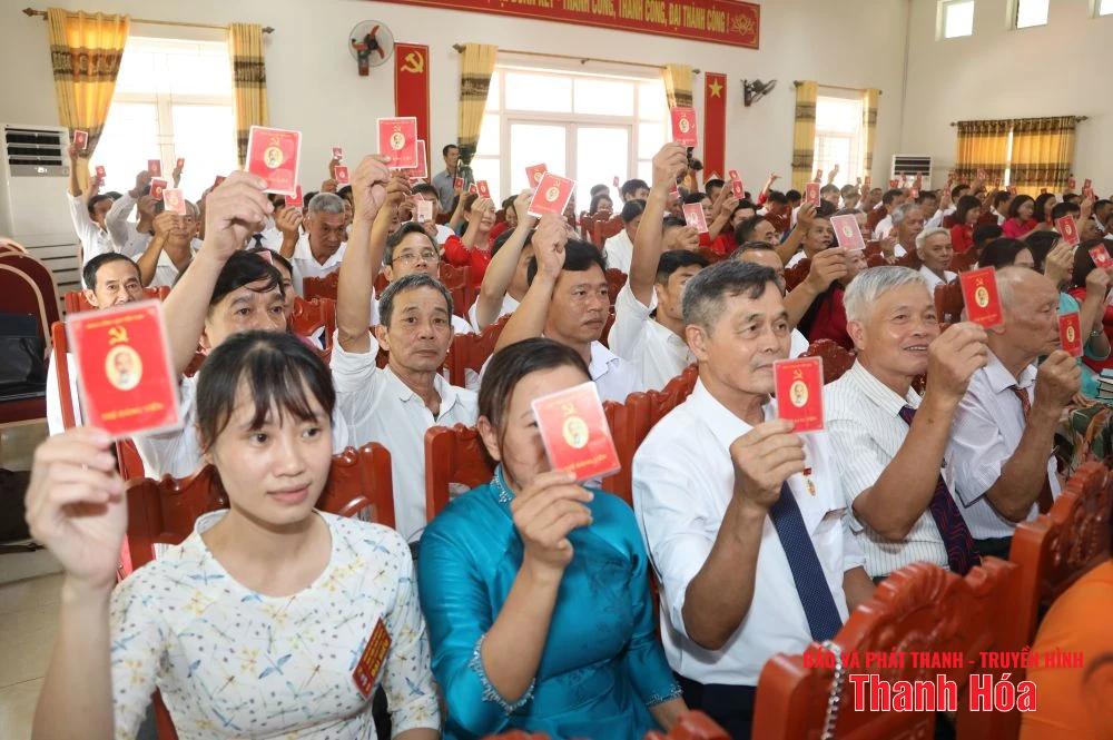 Xây dựng Hoằng Lộc ngày càng giàu đẹp, văn minh, xứng đáng là vùng đất “địa linh nhân kiệt”