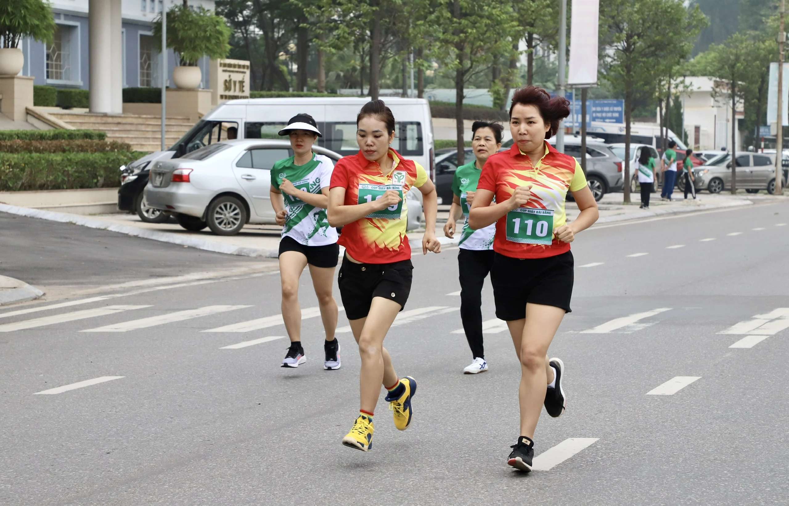 Exciting Bai Bang Paper Cup Cross Country Tournament 2023