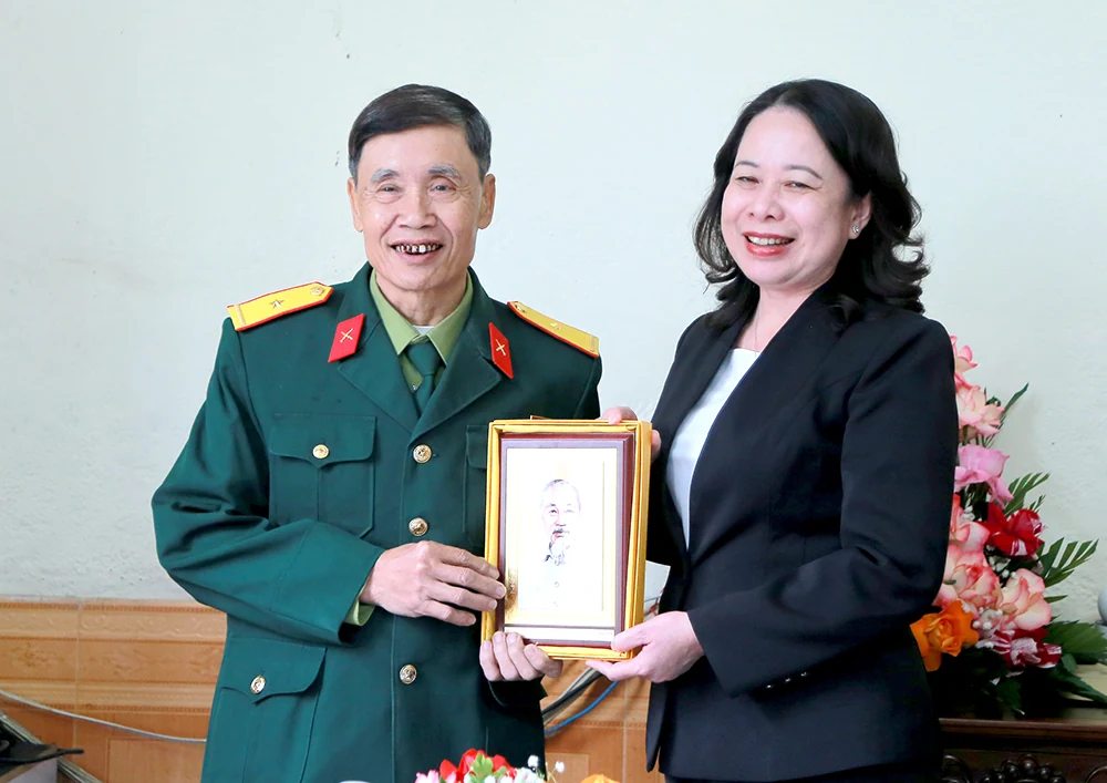 Vice President Vo Thi Anh Xuan extends New Year wishes to Phu Tho province