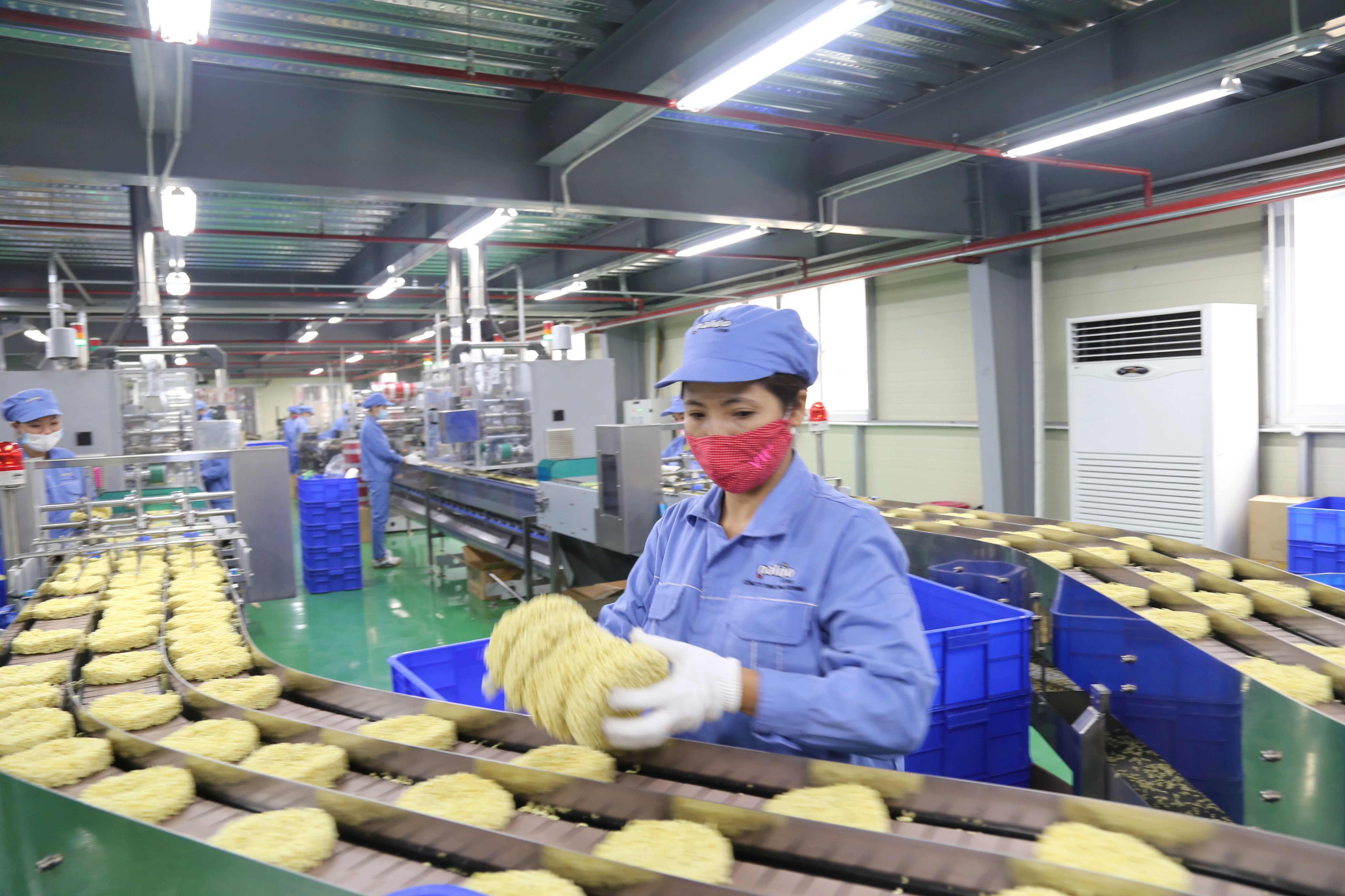 Revenue of enterprises in industrial parks reaches over VND 60 trillion in the first half of the year