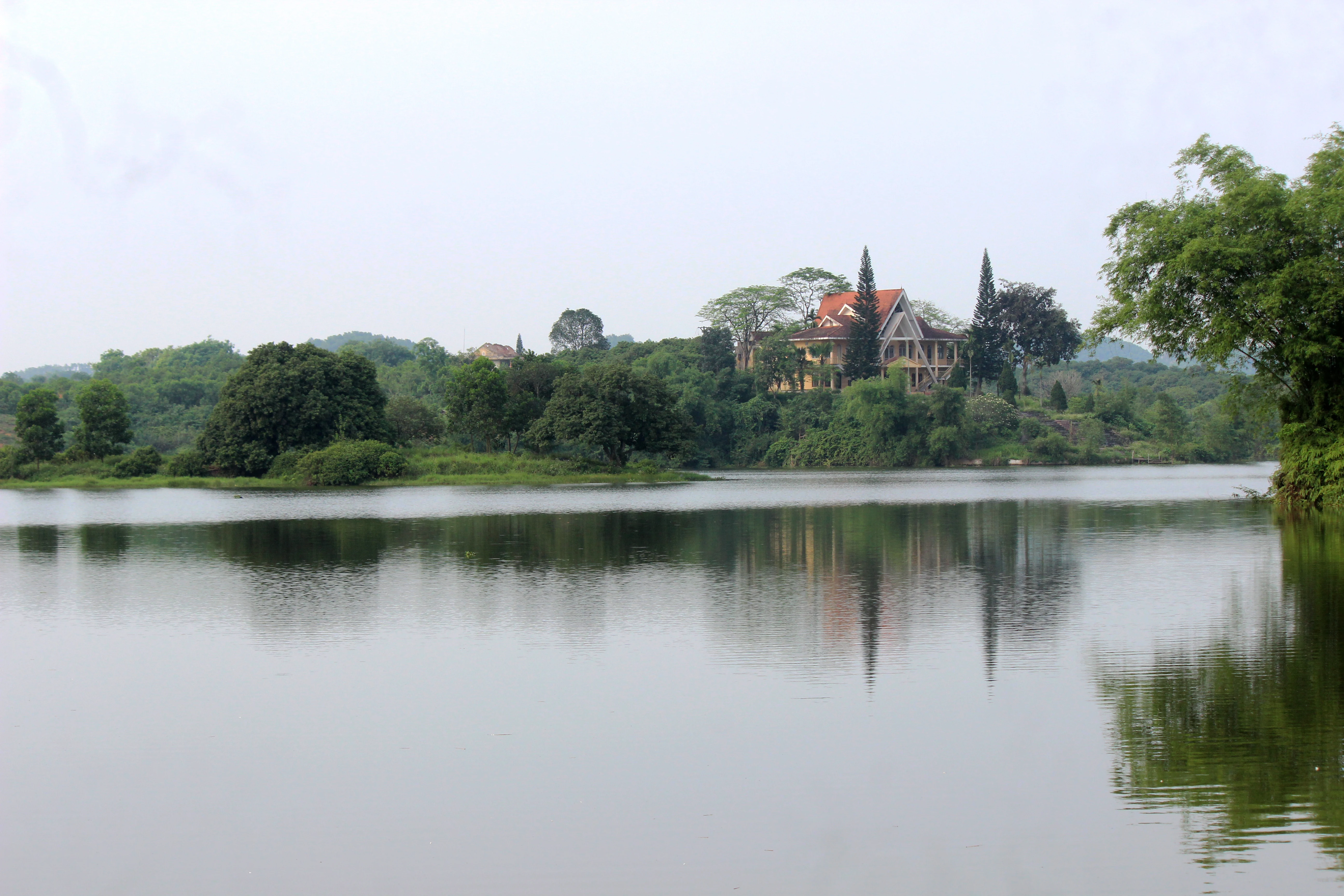 For tourism to flourish on the “Great Motherland”