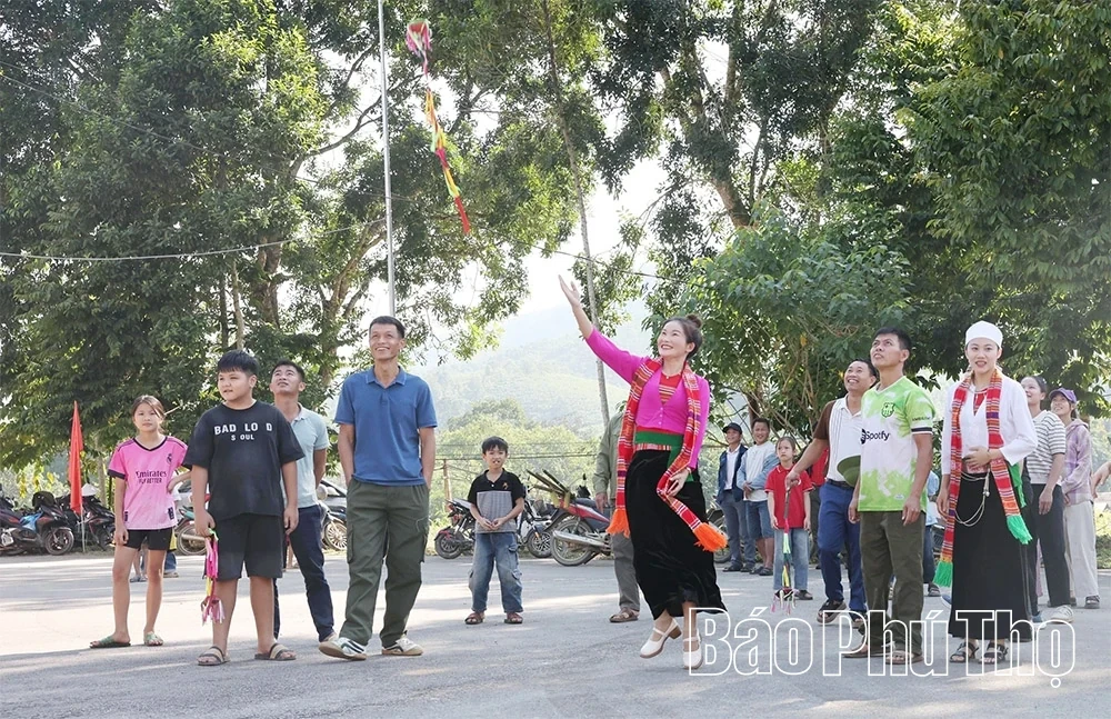 Unique Cultural Identity of the Muong People in Kha Cuu Commune