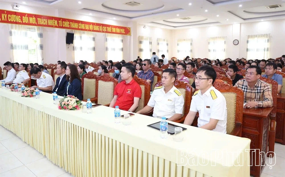 Dialogue and Implementation of New Tax Policies