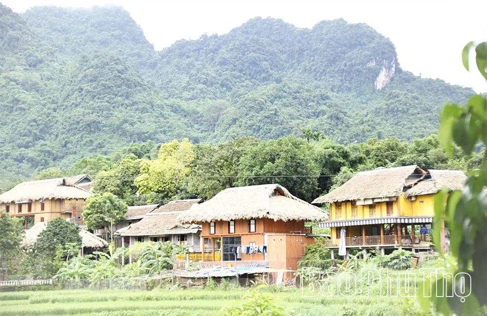 Thung Nai Commune Taps Its Potential to Develop Tourism