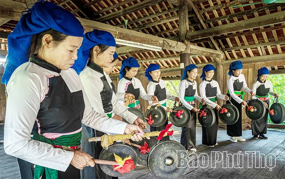 Preserving the Soul of Muong Tu Vus Gong and Drum Tradition