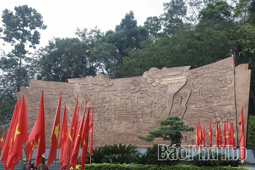 Early Spring Pilgrimage to the Ancestral Roots of the Nation