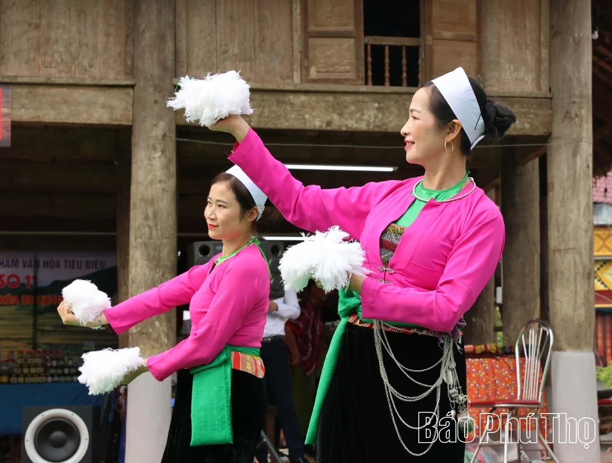 The Colors of Muong Culture at Hung Temple