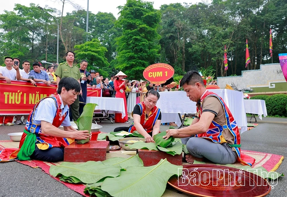 Pious Offerings: Fragrant Cakes for the Kings