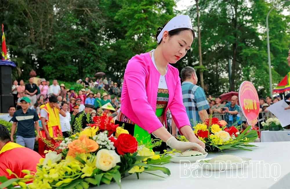 Pious Offerings: Fragrant Cakes for the Kings