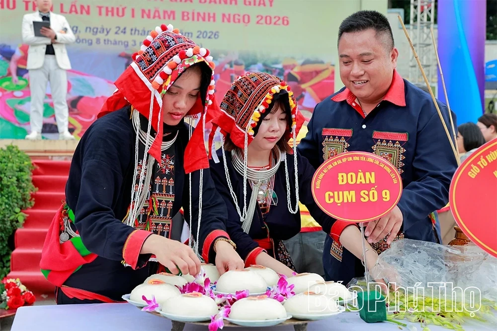 Pious Offerings: Fragrant Cakes for the Kings