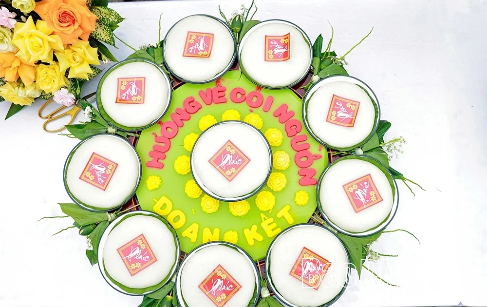Pious Offerings: Fragrant Cakes for the Kings