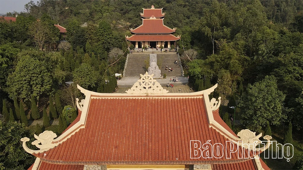 Sang Son Mountain: The Beauty of Spiritual and Eco-Tourism