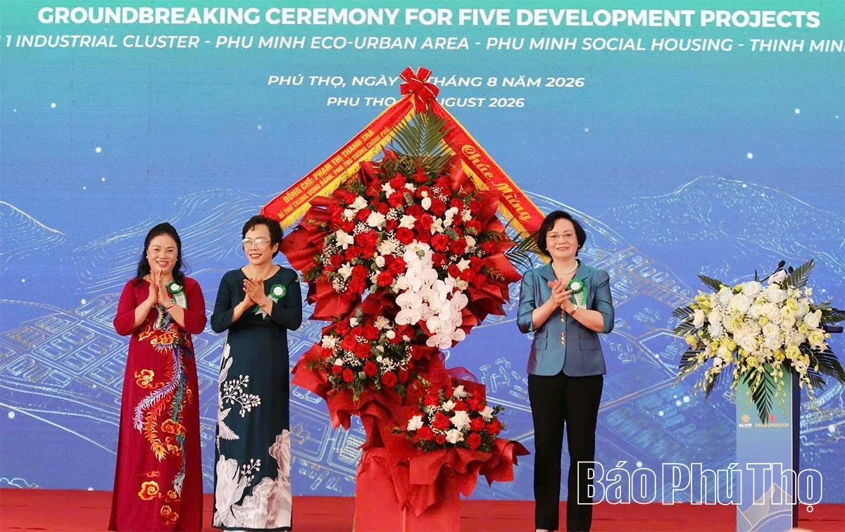 Five Projects with Total Investment of VND7.6 Trillion Launched Simultaneously
