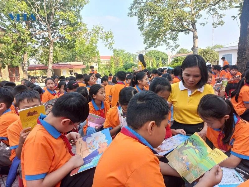 Sôi nổi ngày hội đọc sách tại Trường TH&THCS Đông Yên