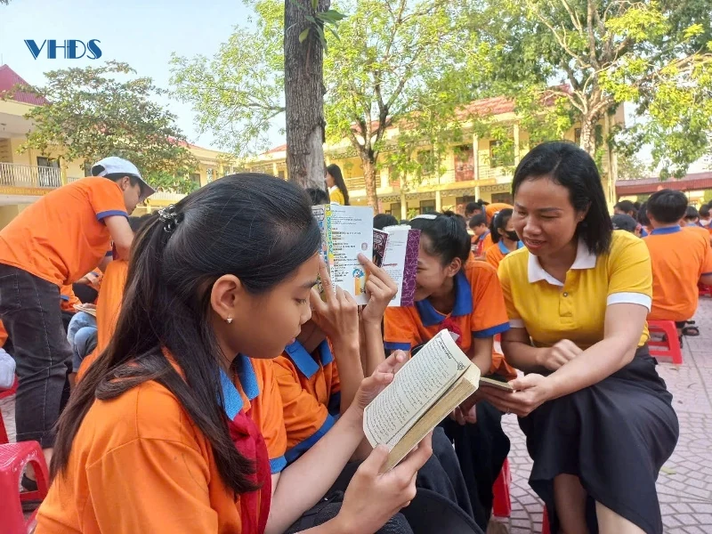 Sôi nổi ngày hội đọc sách tại Trường TH&THCS Đông Yên