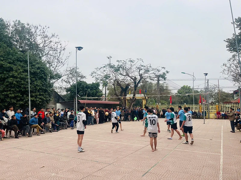 Tưng bừng hội làng Đông Môn