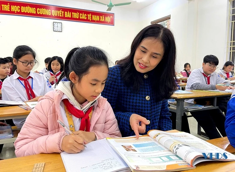 Tấm gương tiêu biểu trong sự nghiệp “trồng người”