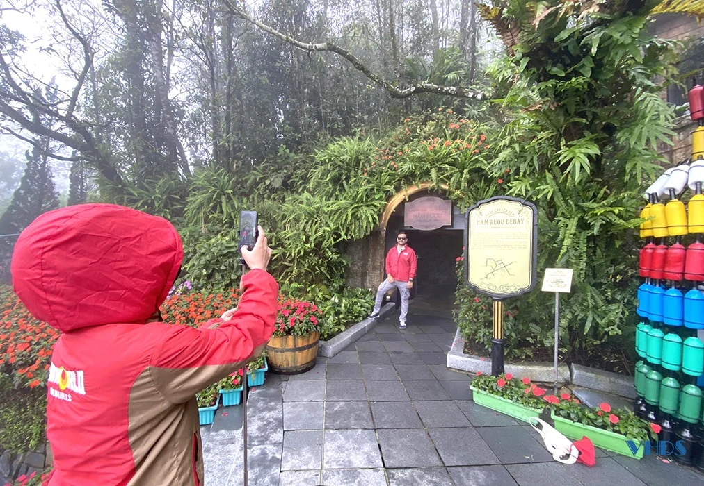 Gạch nối quá khứ và hiện tại trên Bà Nà Hills