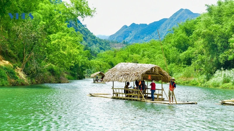 Trên đất mường Lau - mường La Hán