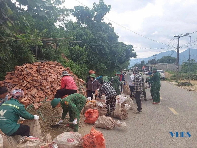 Giá nguyên vật liệu xây dựng tăng: Người dân xây nhà gặp khó