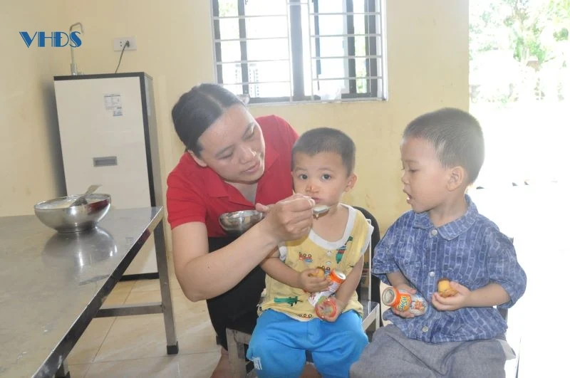 Nhân Ngày gia đình Việt Nam 28/6: Nơi tình yêu bắt đầu và mãi mãi (Bài 2): Những đứa trẻ gọi nhau là “gia đình”