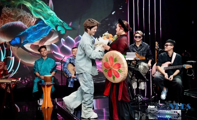 Nhân Ngày gia đình Việt Nam 28/6: Nơi tình yêu bắt đầu và mãi mãi (Bài 1): Gửi yêu thương trong từng giọt mồ hôi