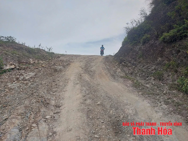 Chuyện kể từ Đồng Lách (Bài 3): Đường ơi...