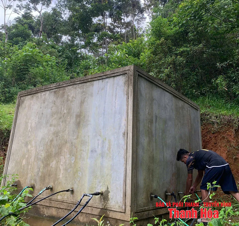 Đưa nước sạch lên vùng cao