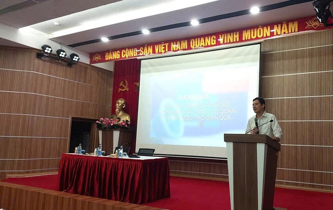 Xem xét hạn chế sự hiện diện của người nổi tiếng nếu quảng cáo sai sự thật