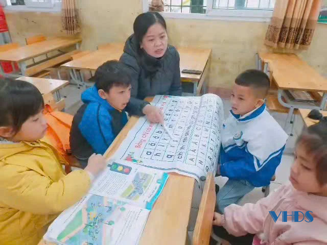 Loay hoay tìm giáo viên dạy... tiền tiểu học