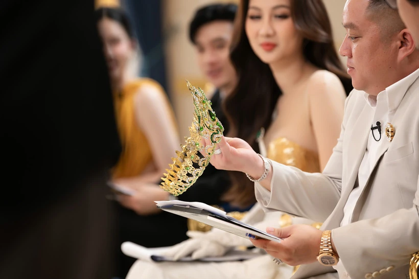 Lộ diện loạt thiết kế vương miện mới của Miss Grand Vietnam 2025