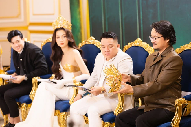 Lộ diện loạt thiết kế vương miện mới của Miss Grand Vietnam 2025