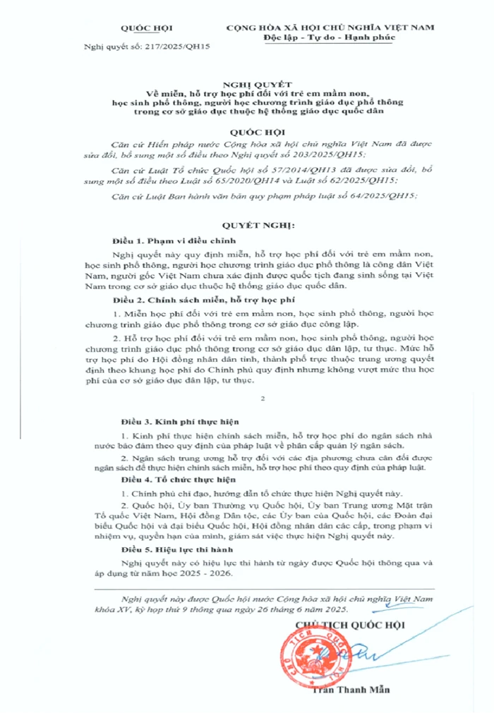 Miễn học phí - “bước ngoặt lịch sử” (Bài 1): Niềm vui mới