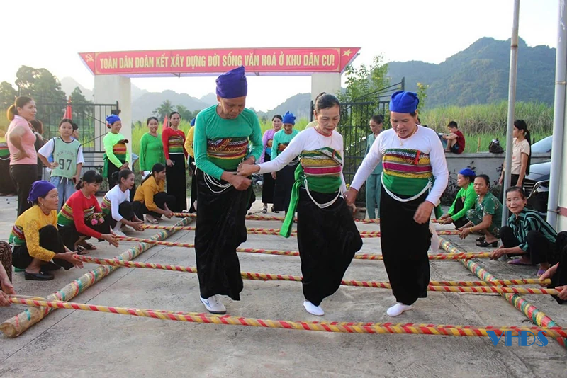 Lên thăm Mường Ai