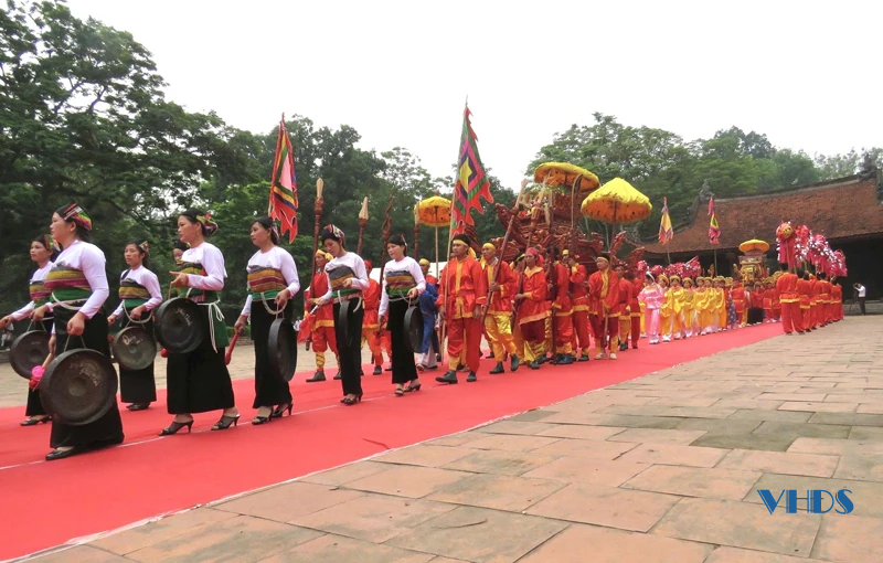 “Gốc rễ” để phát triển sản phẩm du lịch đặc thù