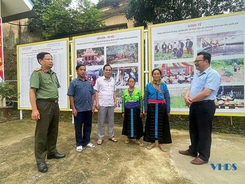 Tuyên truyền thực hiện nếp sống văn hóa trong tang lễ vùng đồng bào Mông