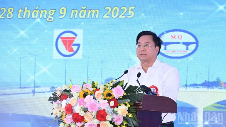 Viết tiếp bản anh hùng ca xây dựng bằng công sức, trí tuệ, ý chí quyết tâm, vì nước, vì dân