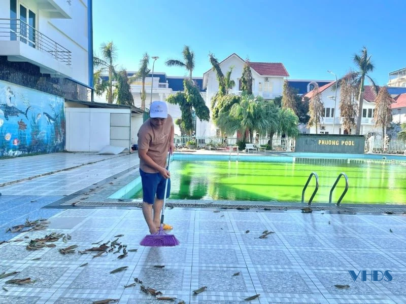 Khu du lịch biển Hải Tiến sẵn sàng đón khách sau bão số 10