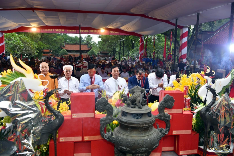 Tưởng nhớ anh hùng dân tộc, danh nhân văn hóa thế giới Nguyễn Trãi