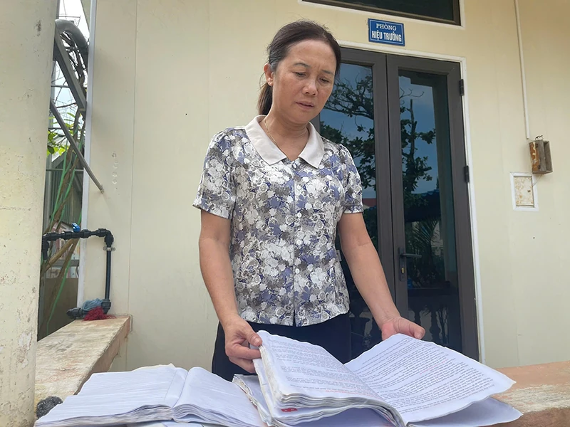 Đi qua ngày mưa bão (Bài 2): Tiếng trống trường sau lũ