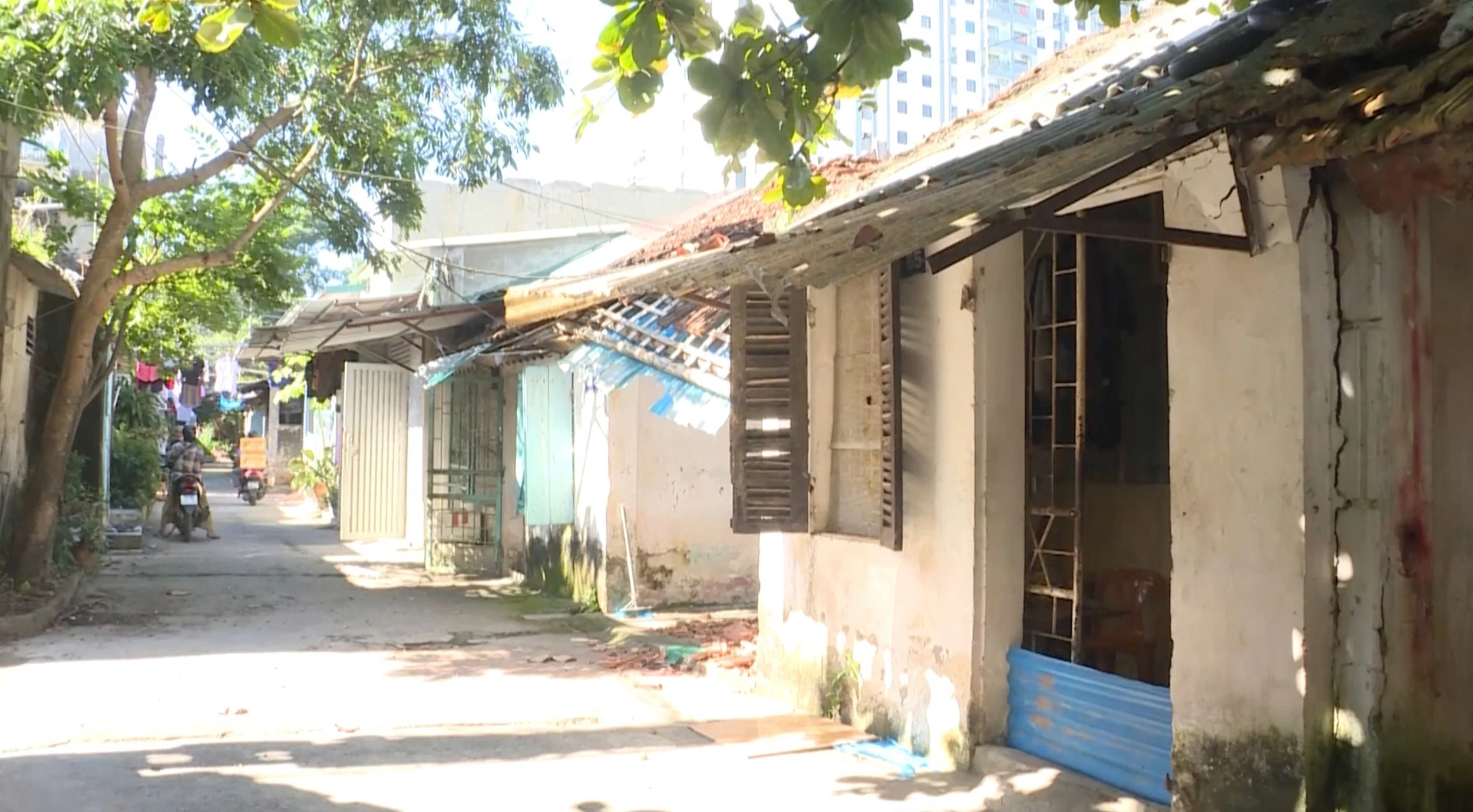 Gần 90 hộ dân “mắc kẹt” giữa lòng phường Hạc Thành