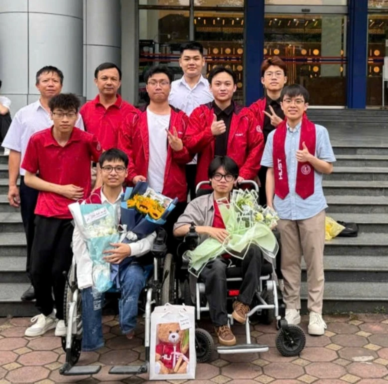 Chuyện Hiếu và Minh