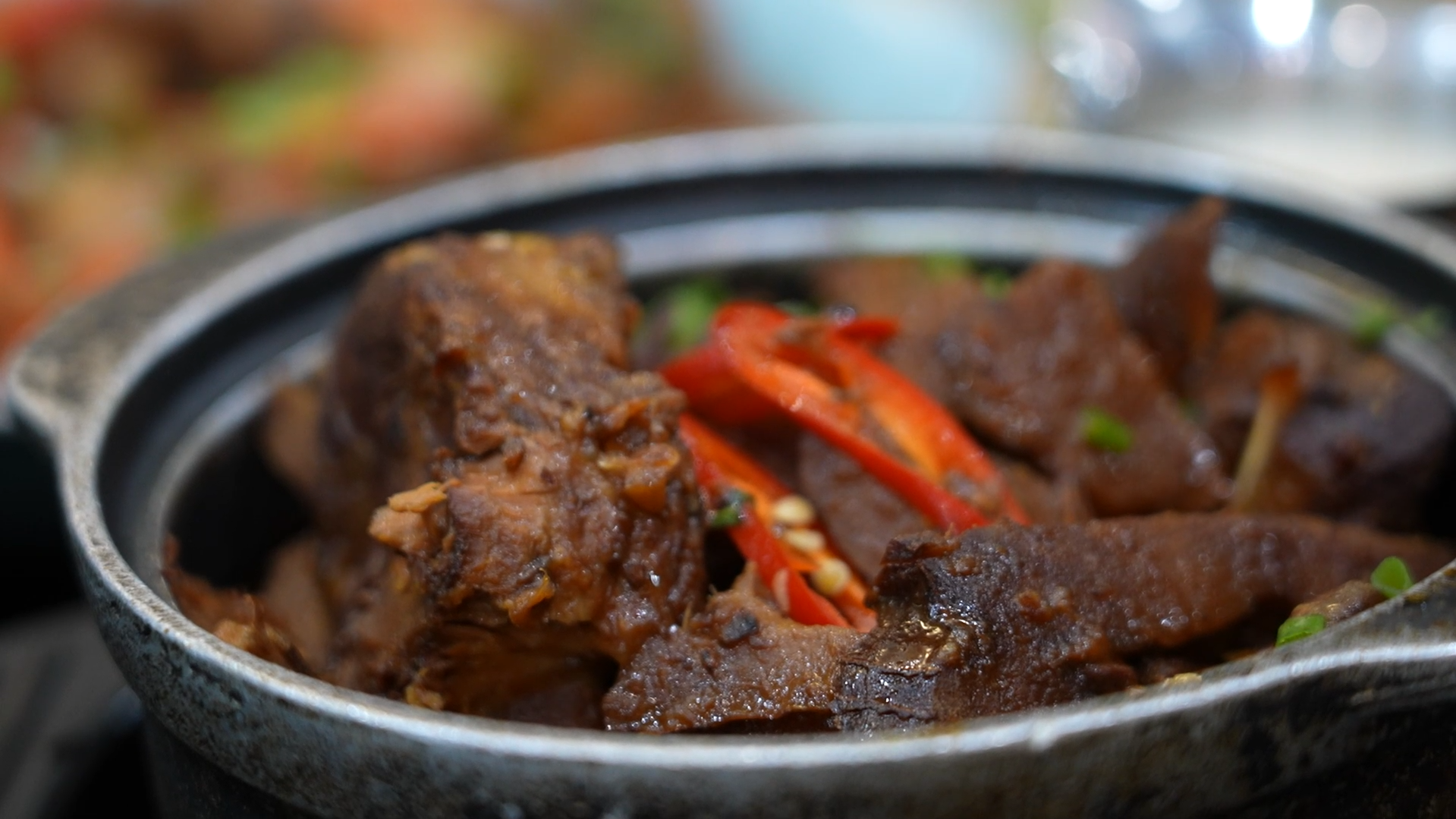 Foodtour Thanh Hóa: Cơm thố Bách Khoa - Hương vị mâm cơm gia đình