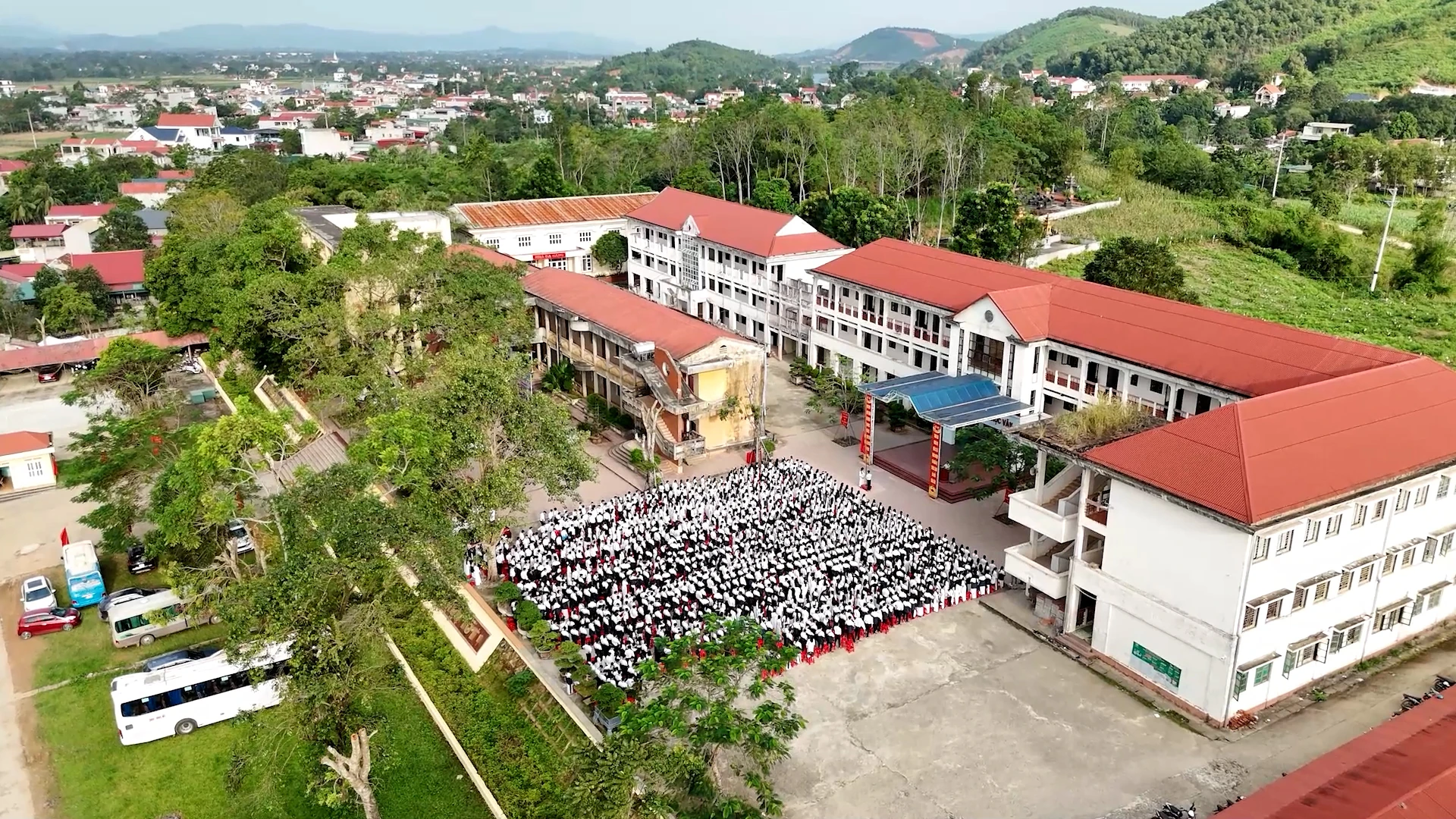 Nơi bay cao những khát vọng tuổi xanh