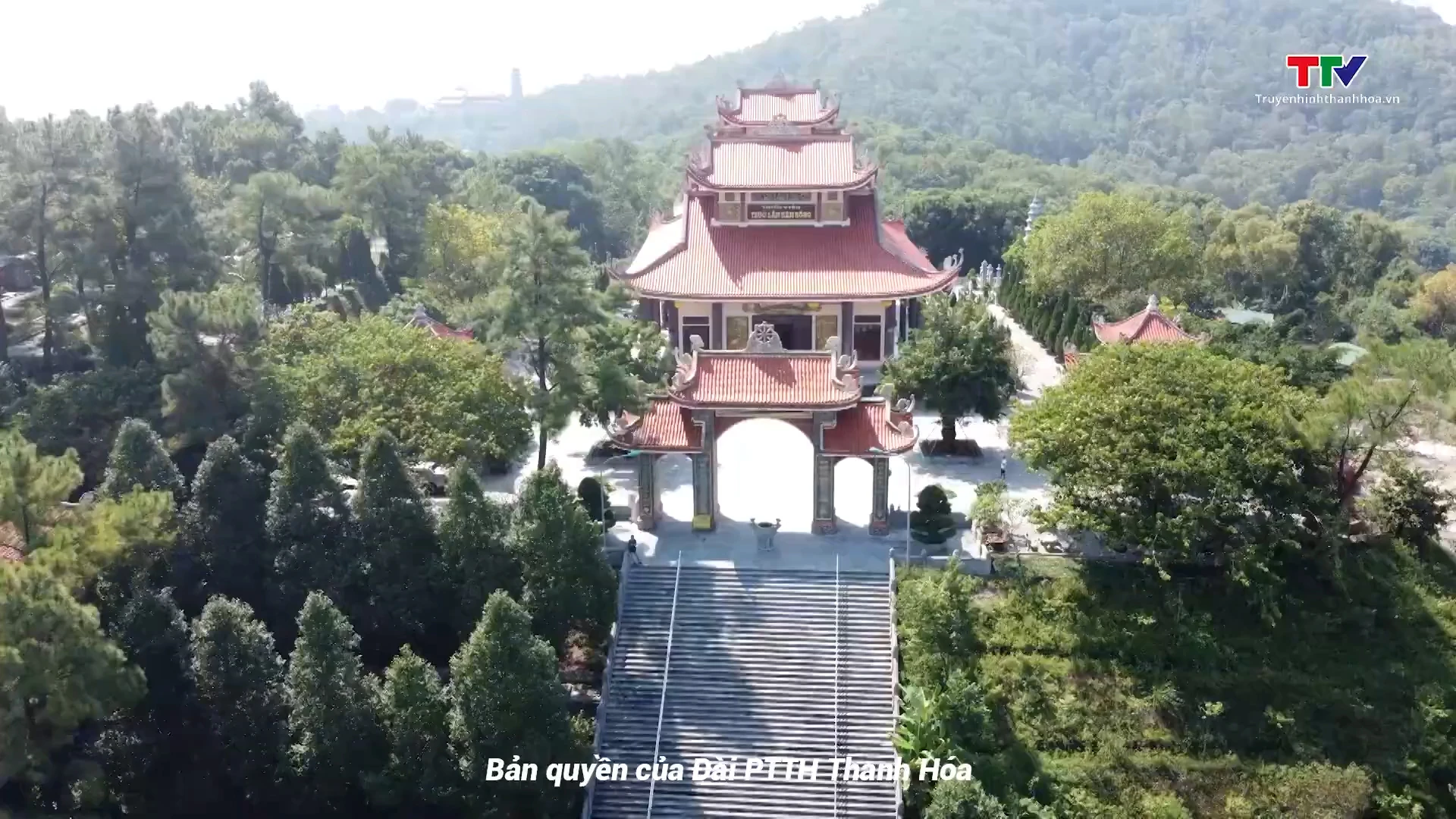 Vẻ đẹp thanh tịnh của Thiền viện Trúc Lâm Hàm Rồng