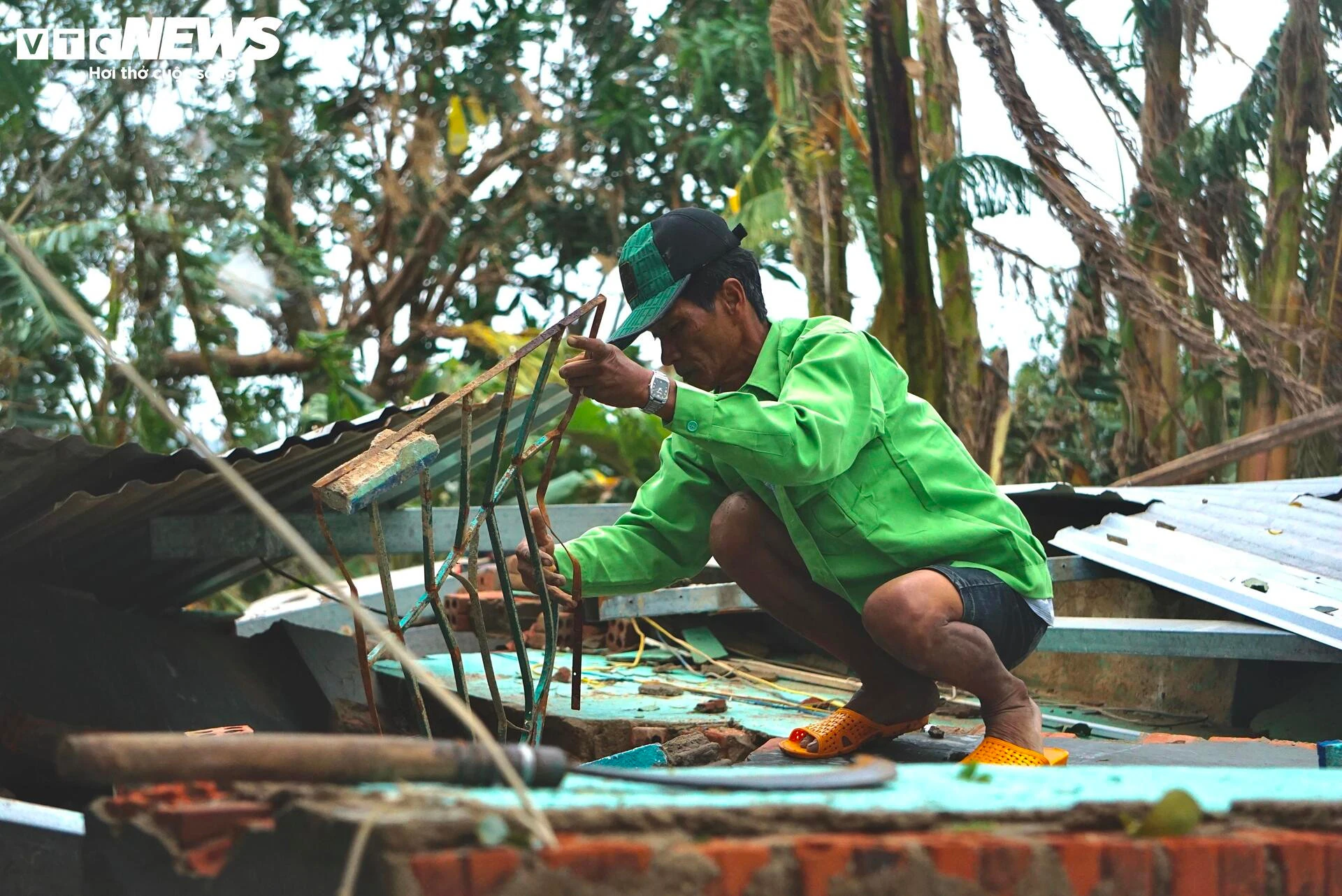 Chính phủ yêu trả gộp 3 tháng lương hưu với 4 tỉnh thiệt hại nặng do mưa lũ