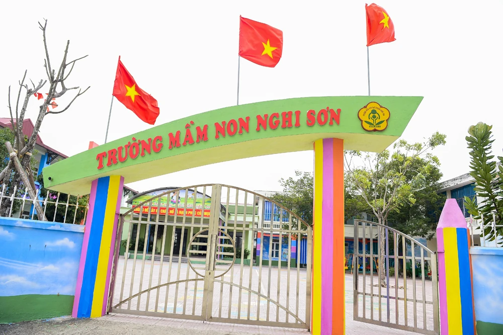 Gieo chữ ở Biện Sơn