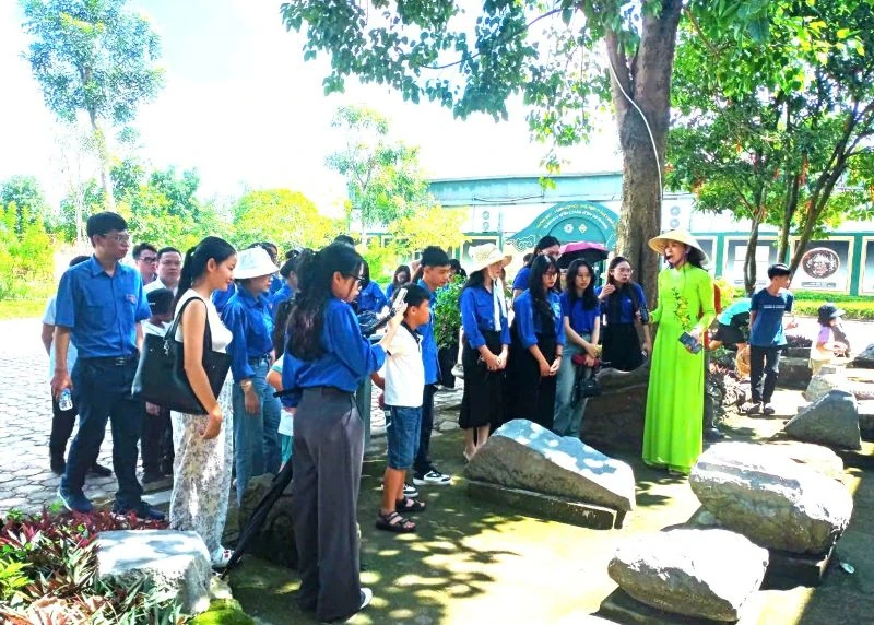 Thành Nhà Hồ: Trải nghiệm để nhớ!